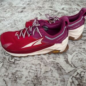 Altra Women's Red and Pink Athletic Shoes